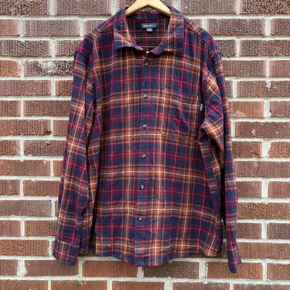 Other - Eddie Bauer Mens XXL Buttons Up Long Sleeve Collared Shirt Multi Plaid